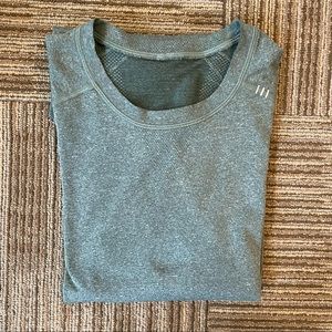 Lululemon Metal Vent Long Sleeve T-Shirt